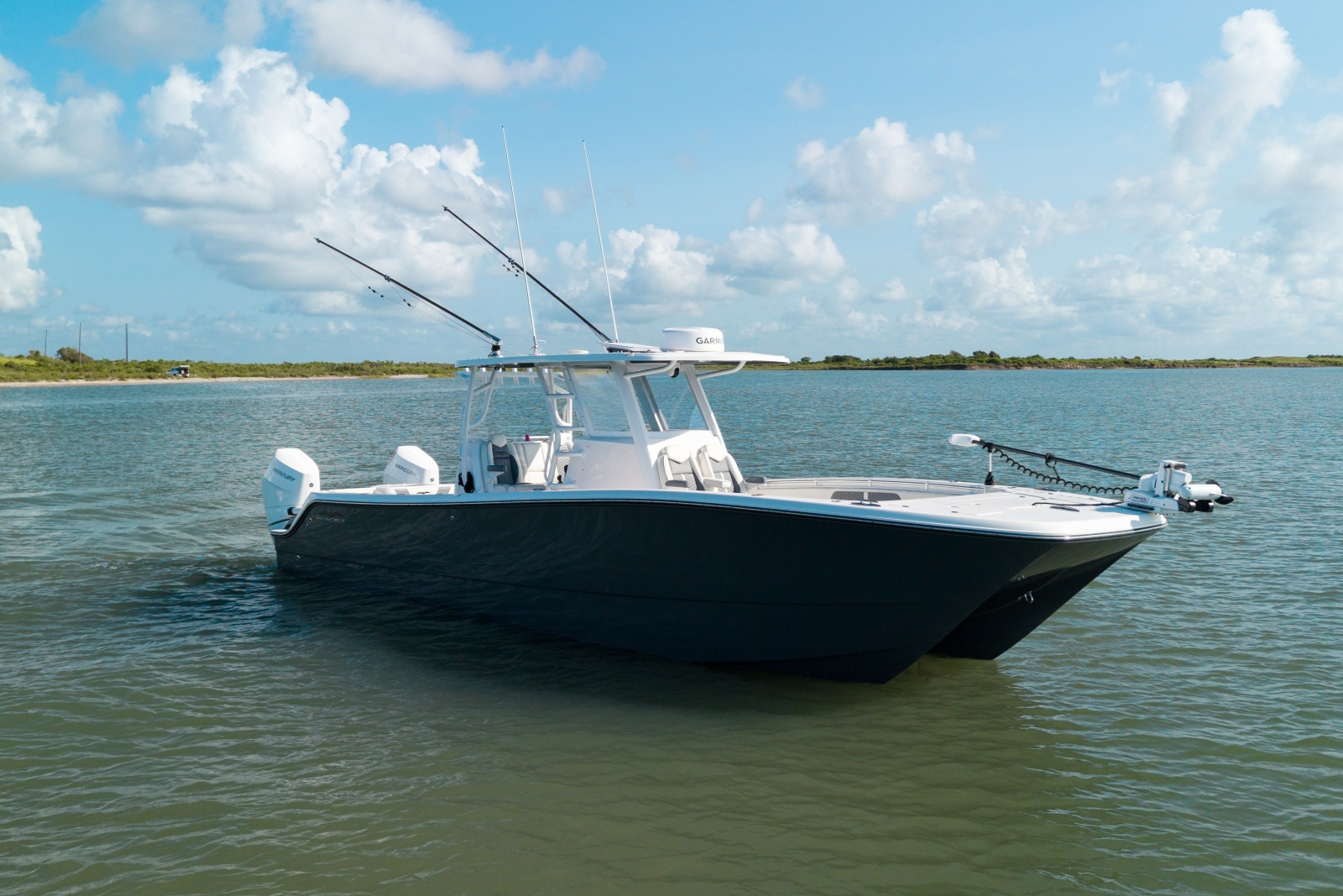 2024 Invincible 33 Catamaran