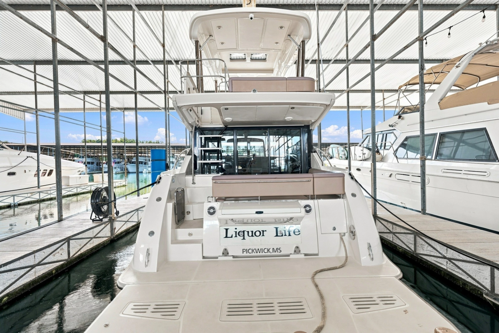 2017 Sea Ray Fly 400
