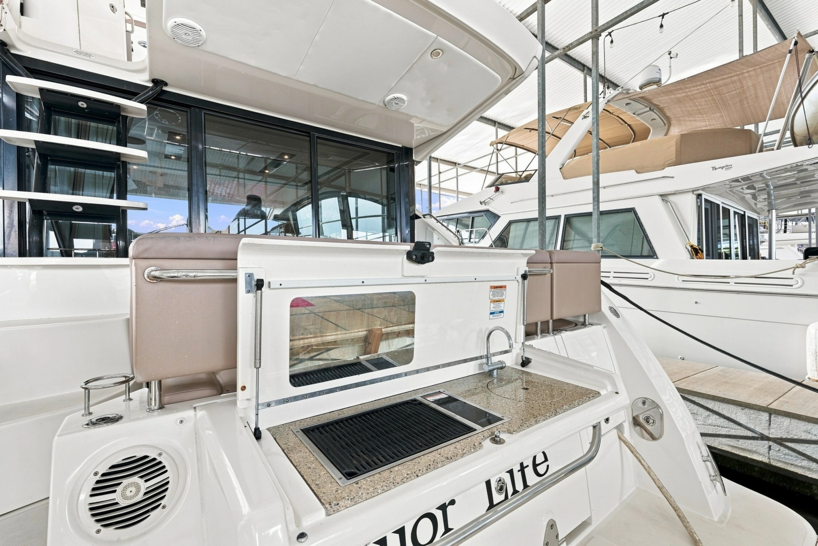 2017 Sea Ray Fly 400