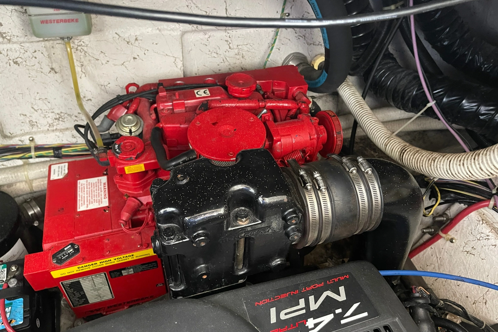 2000 Maxum 3200 SCR