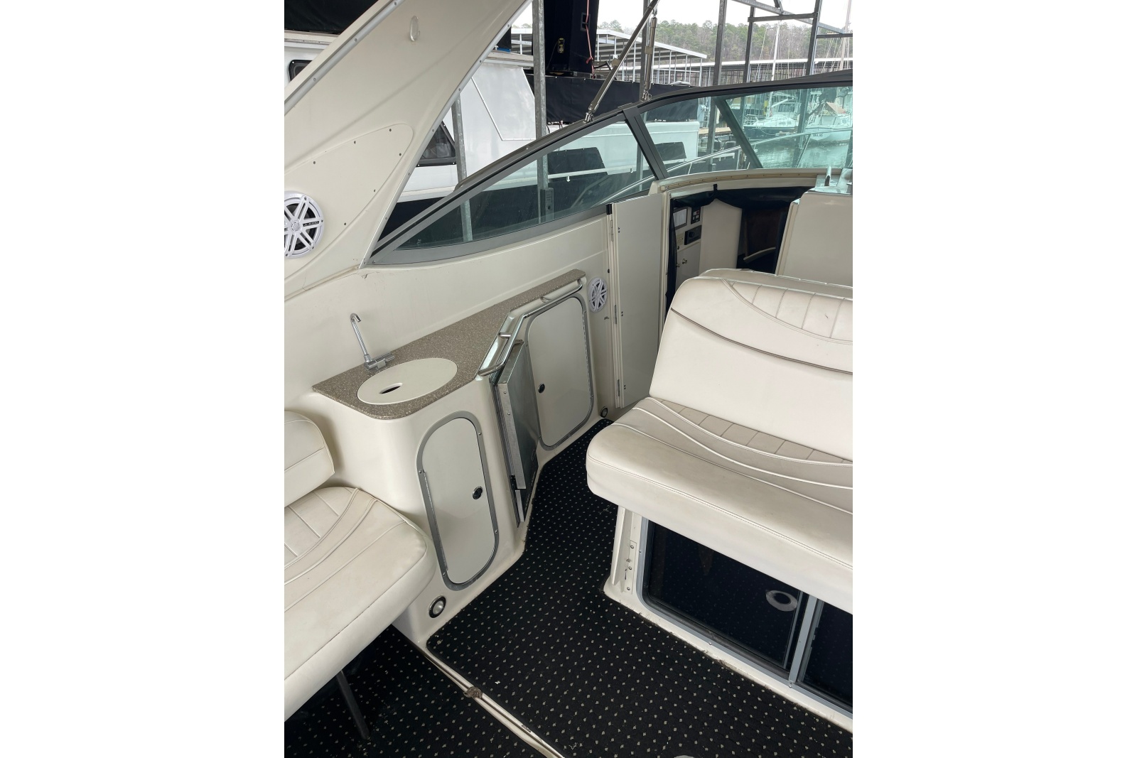 2000 Maxum 3200 SCR