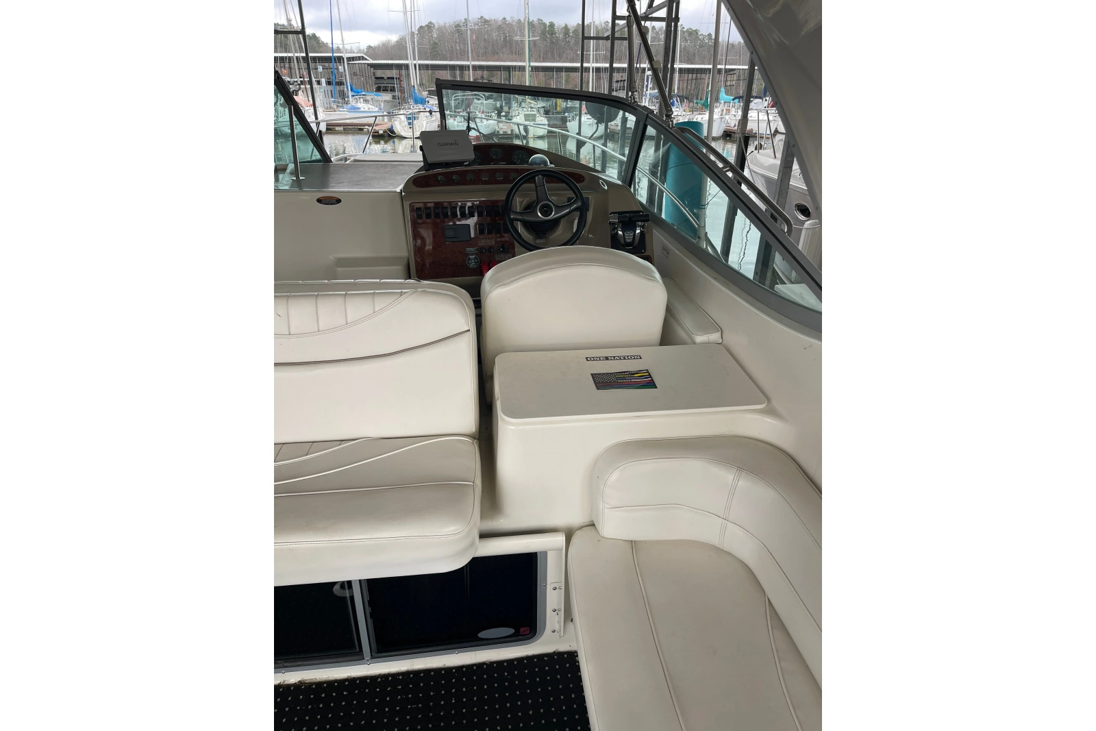 2000 Maxum 3200 SCR