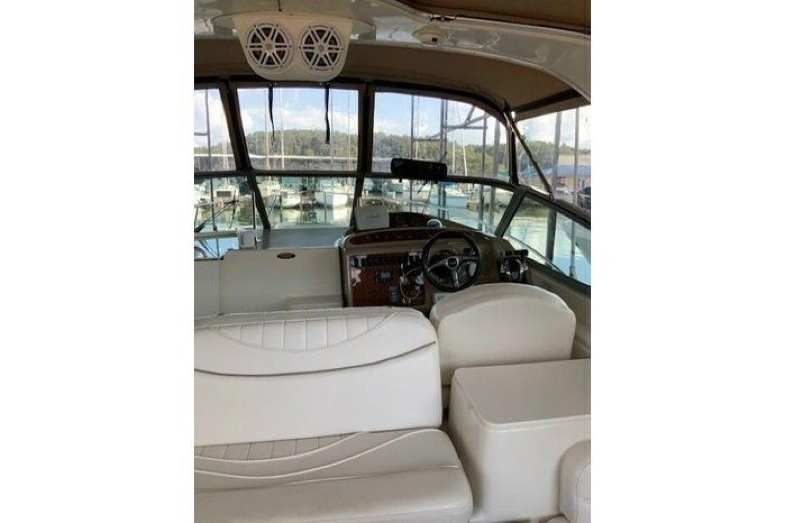 2000 Maxum 3200 SCR