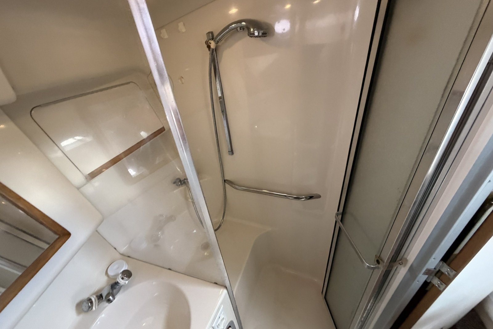 1995 Sea Ray Sundancer 370