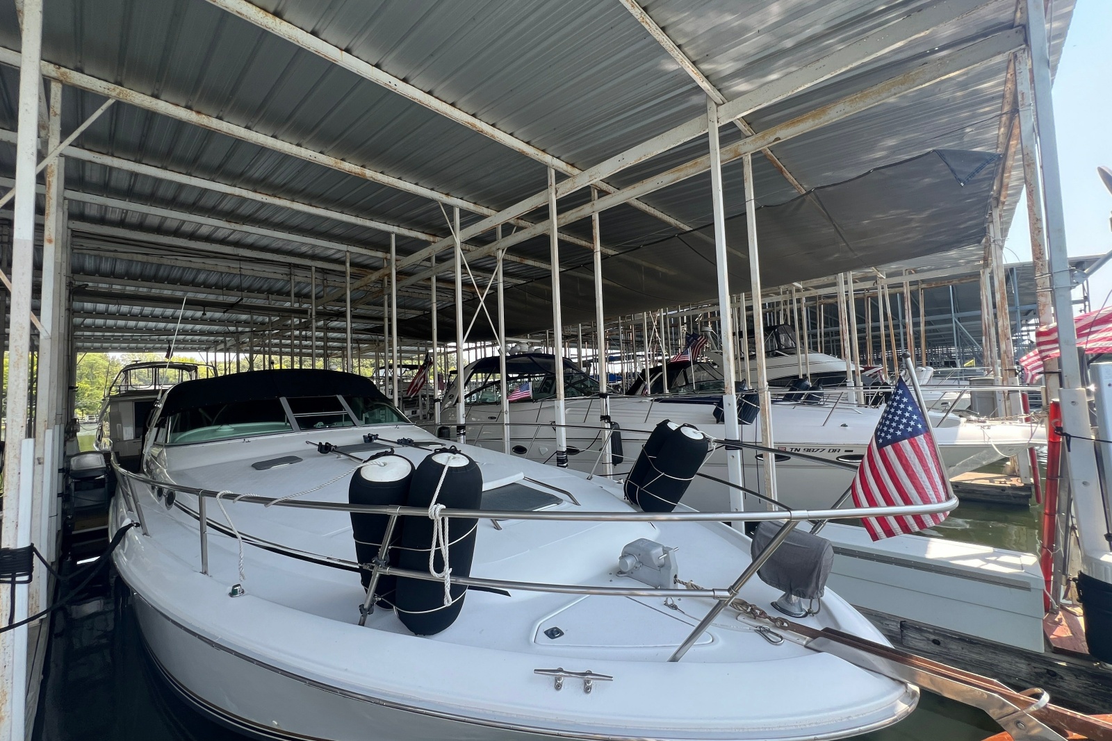 1995 Sea Ray Sundancer 370