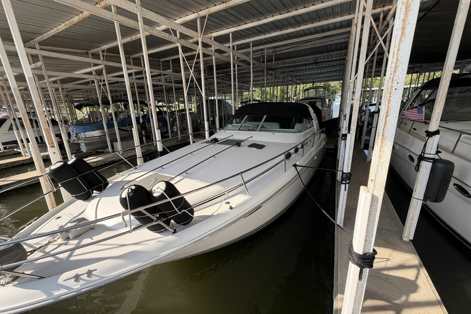 1995 Sea Ray Sundancer 370