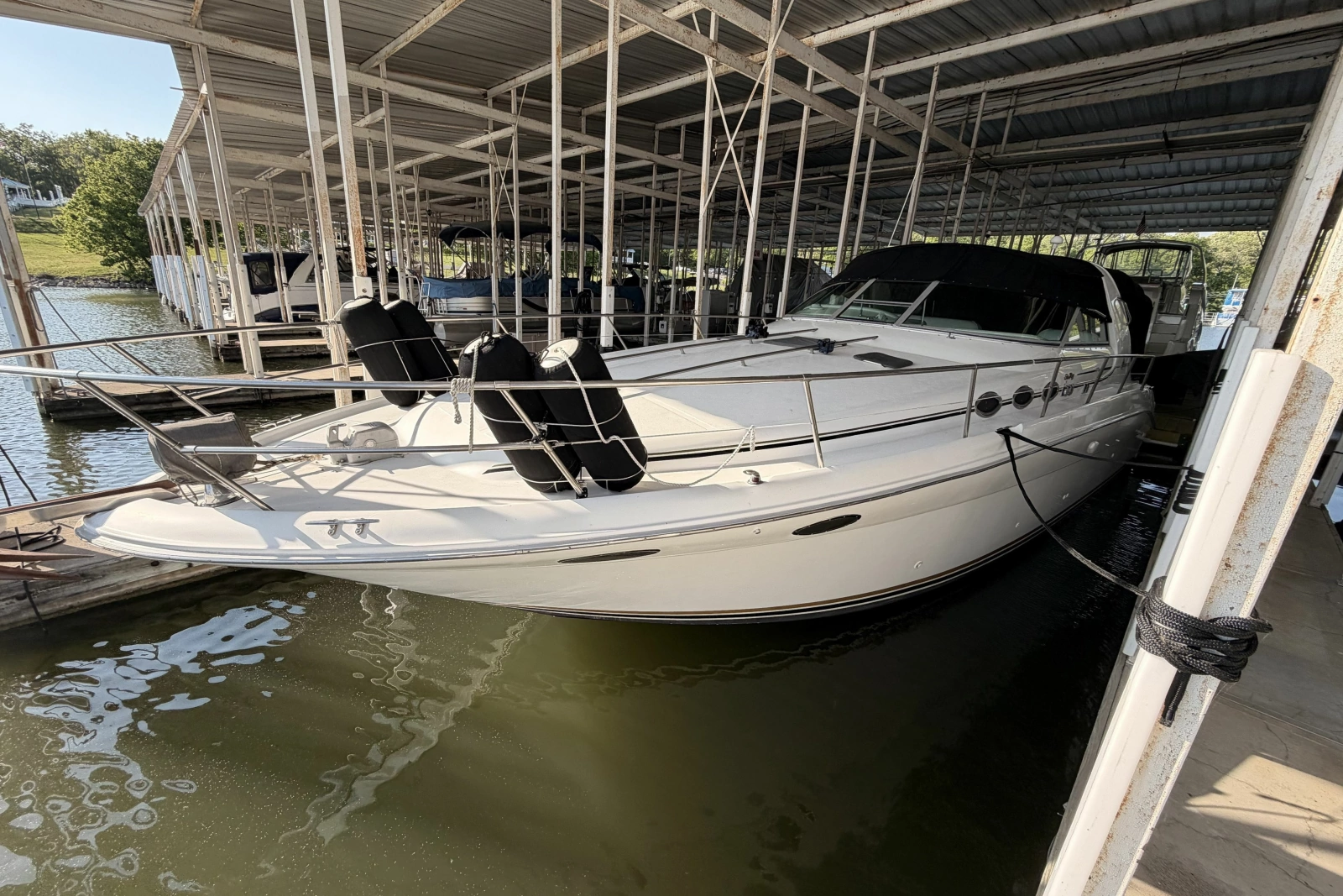1995 Sea Ray Sundancer 370