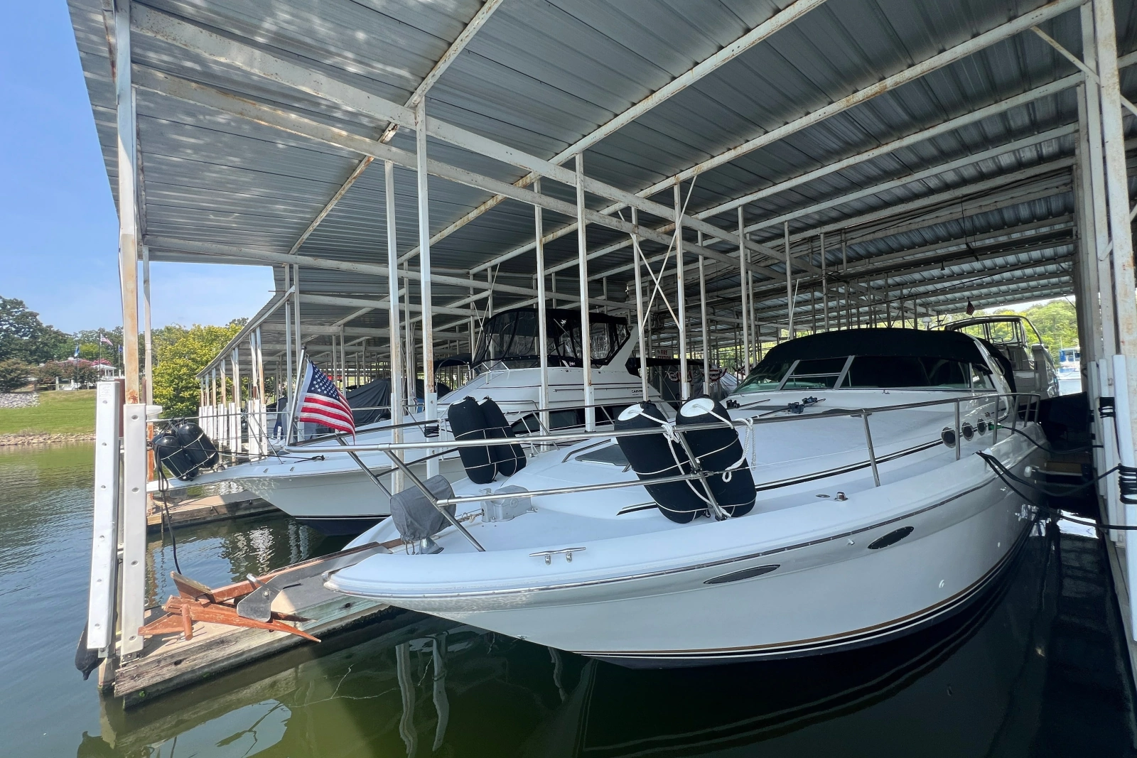 1995 Sea Ray Sundancer 370
