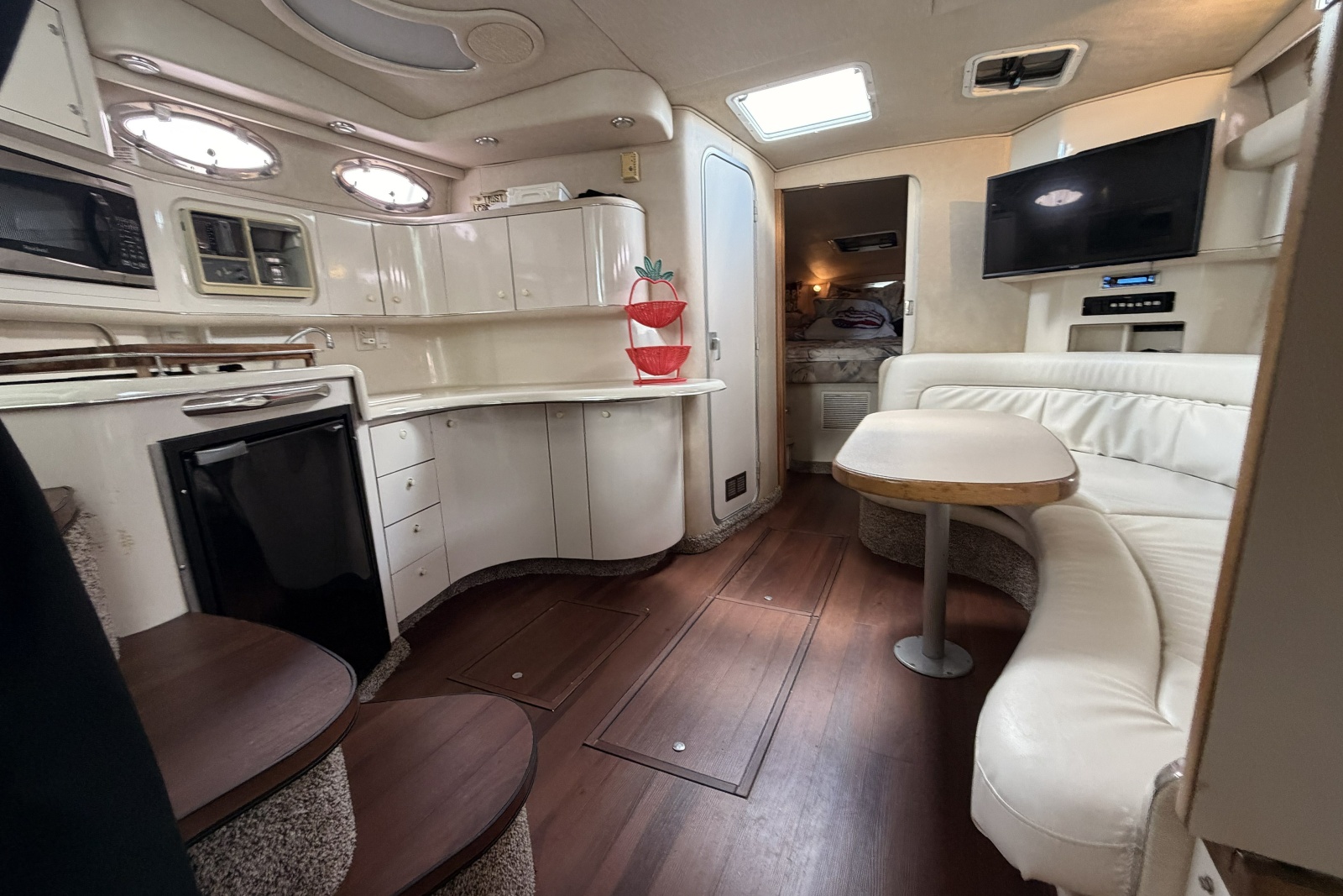 1995 Sea Ray Sundancer 370