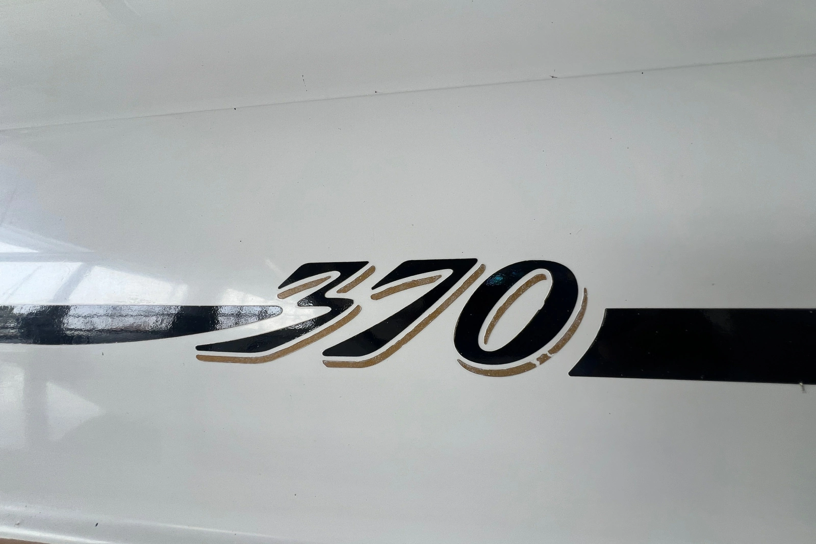 1995 Sea Ray Sundancer 370