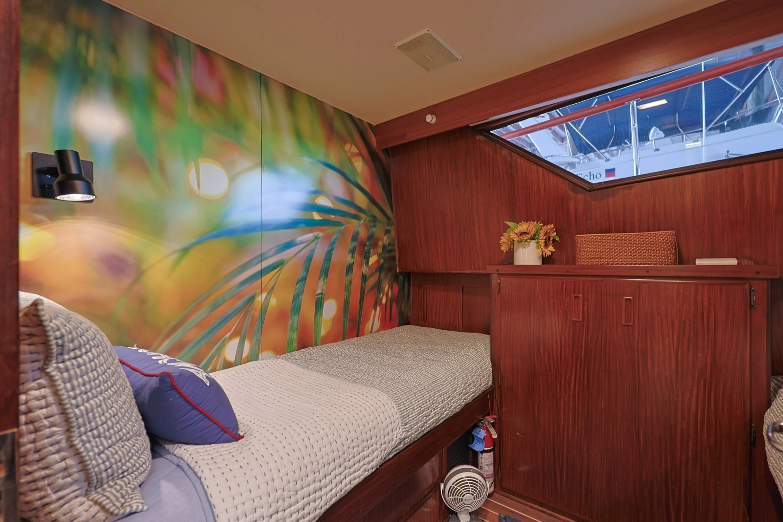 1989 Hatteras 74 Cockpit Motor Yacht