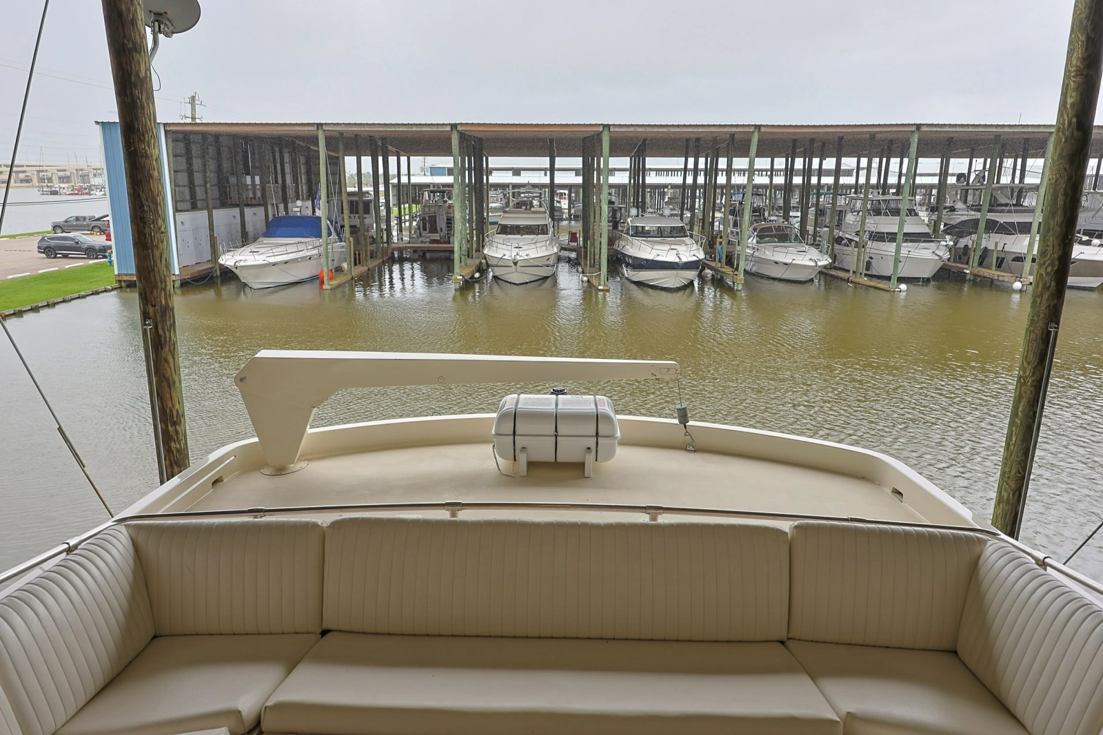 1989 Hatteras 74 Cockpit Motor Yacht