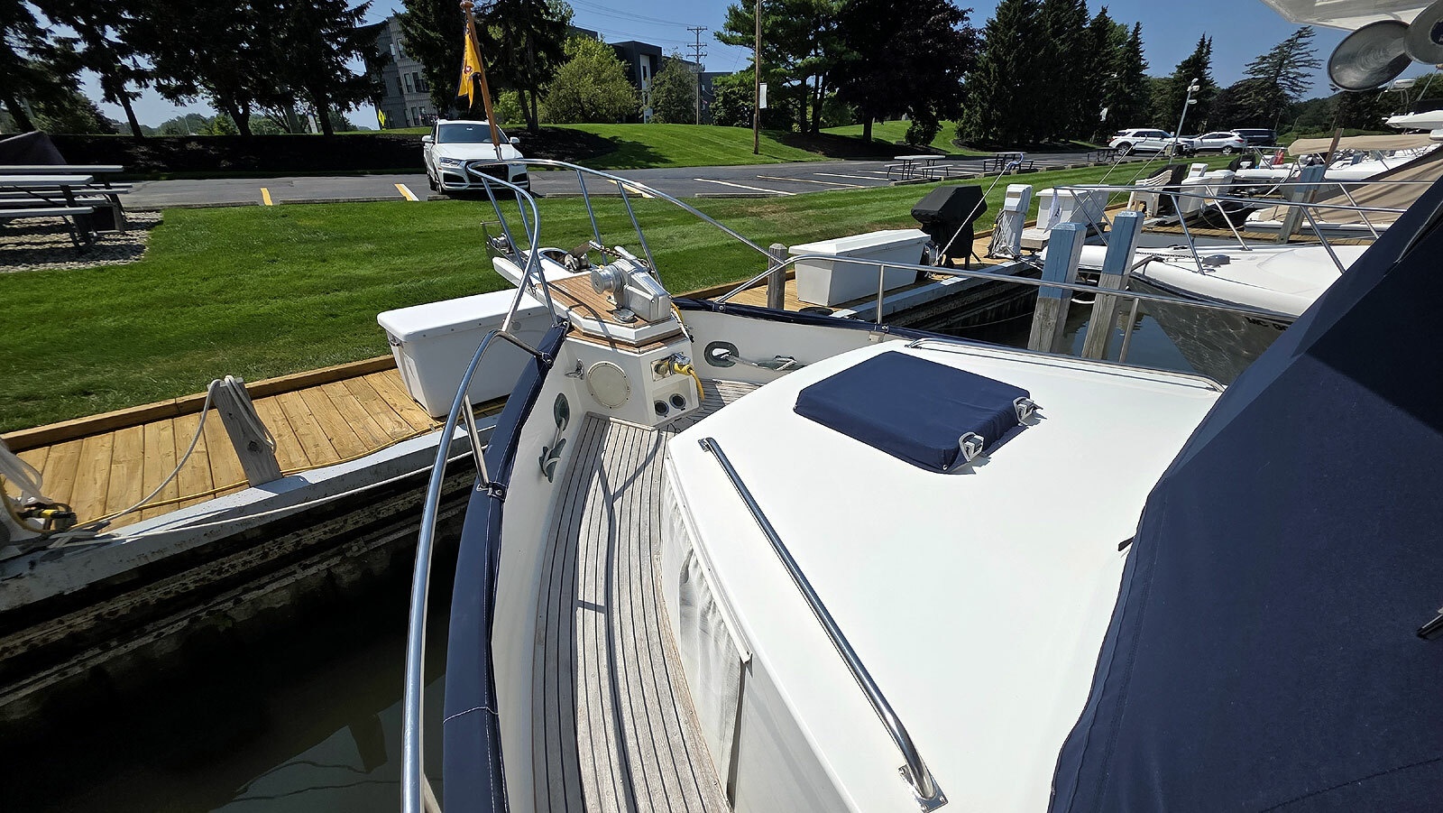 Port Bow Side Deck