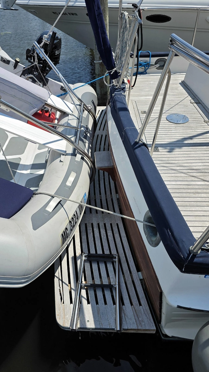 Swim Platform Port