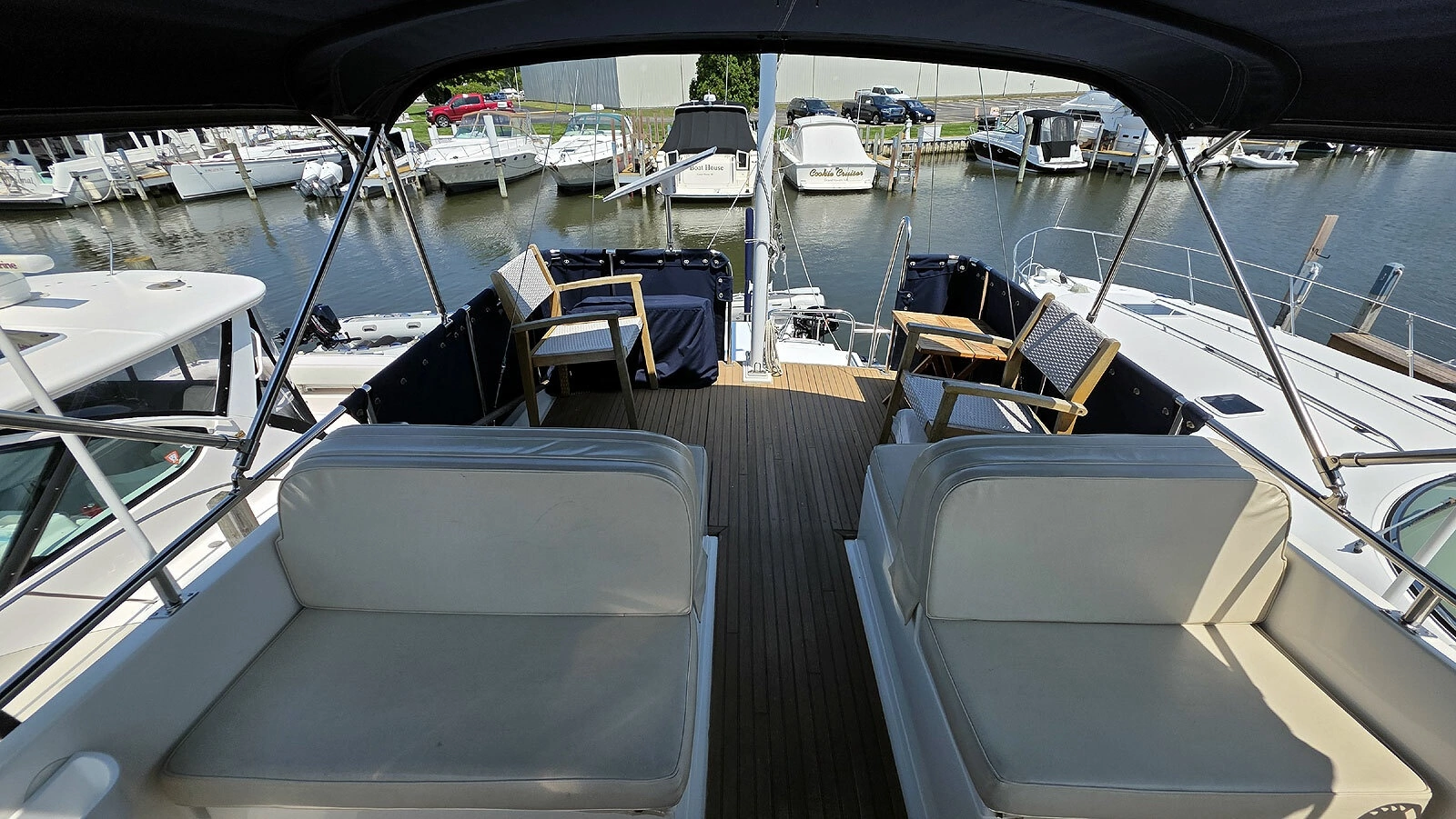 Flybridge Aft