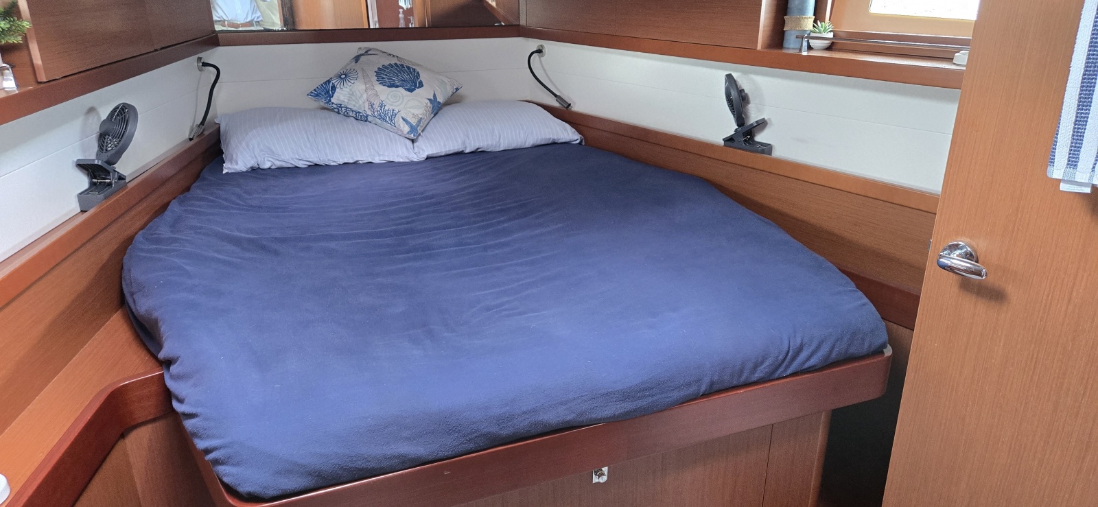 2013 Beneteau Oceanis 45