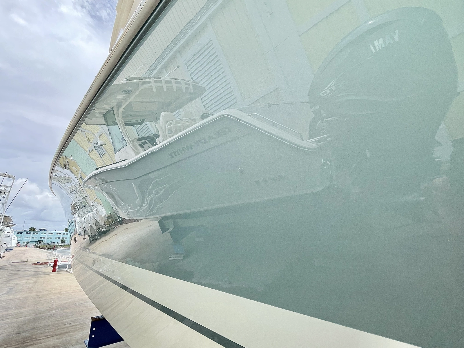 2023 Tiara Yachts 34 LS