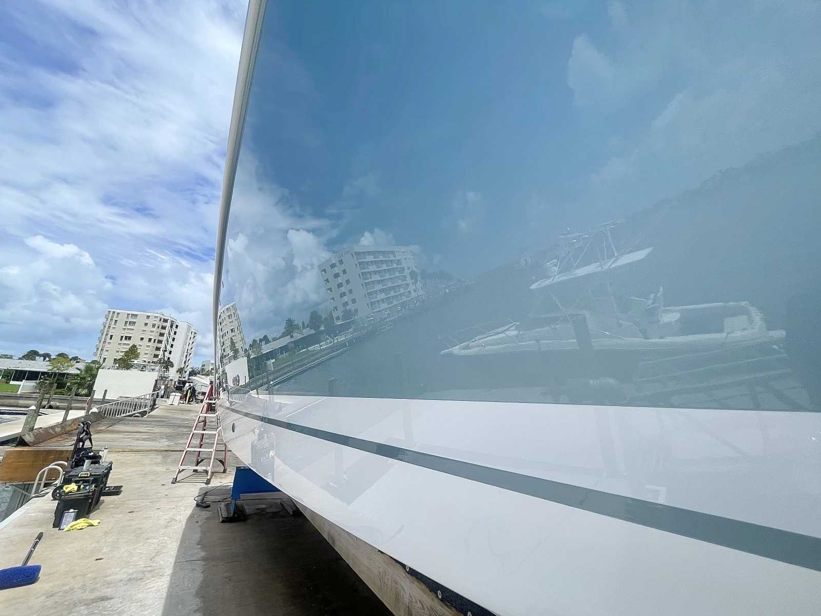 2023 Tiara Yachts 34 LS