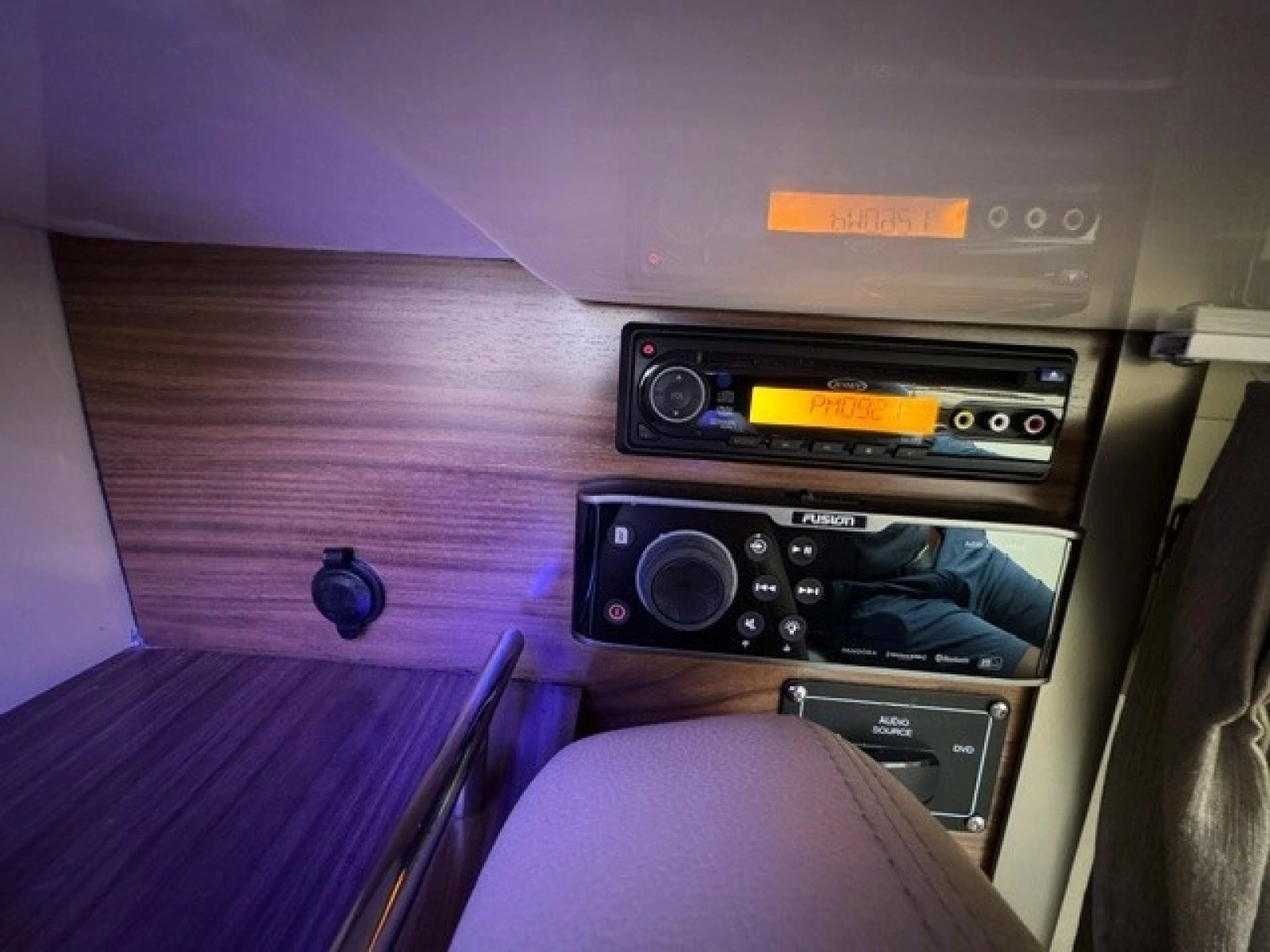 2016 Boston Whaler 