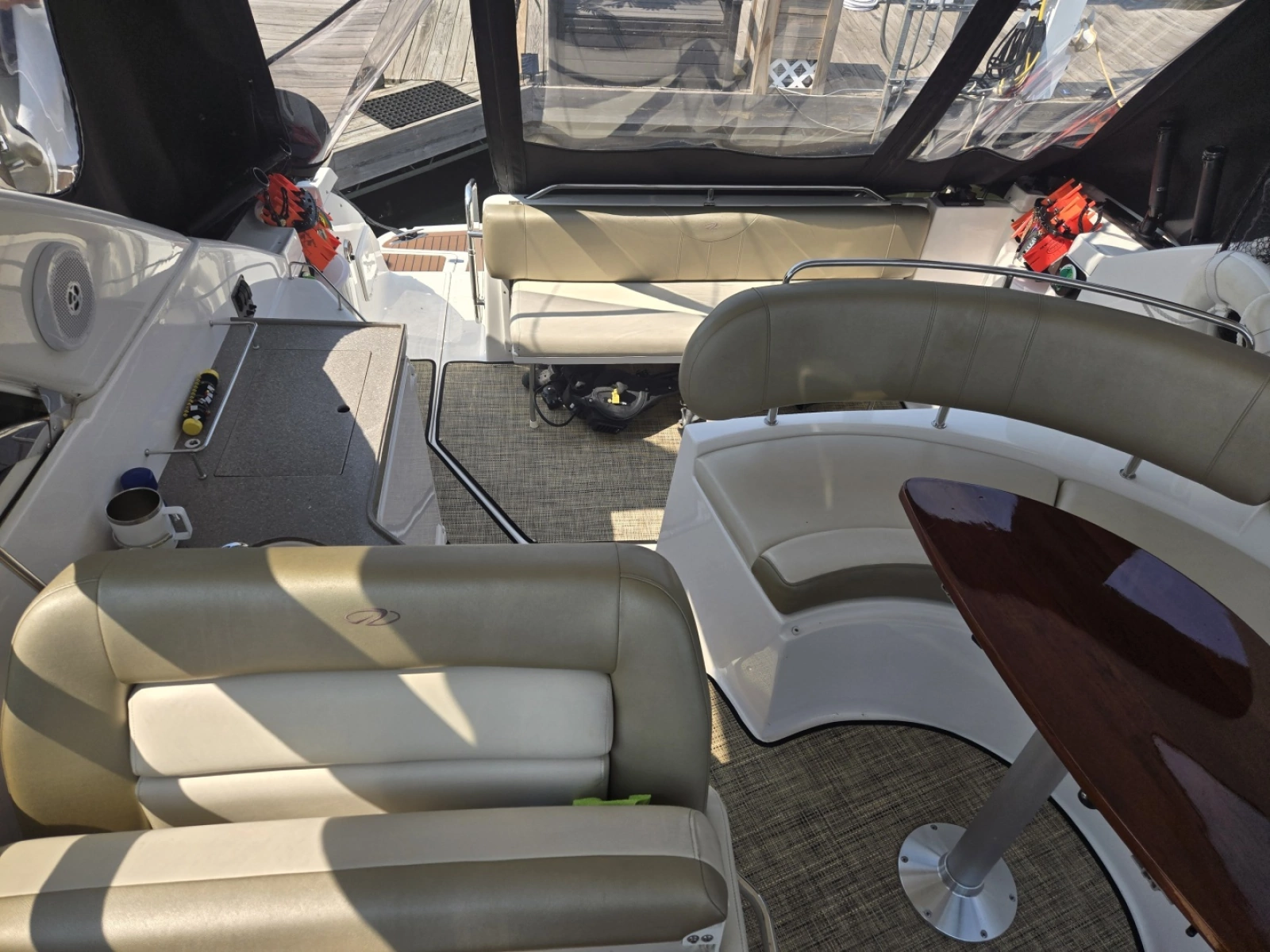 2010 Regal 3760