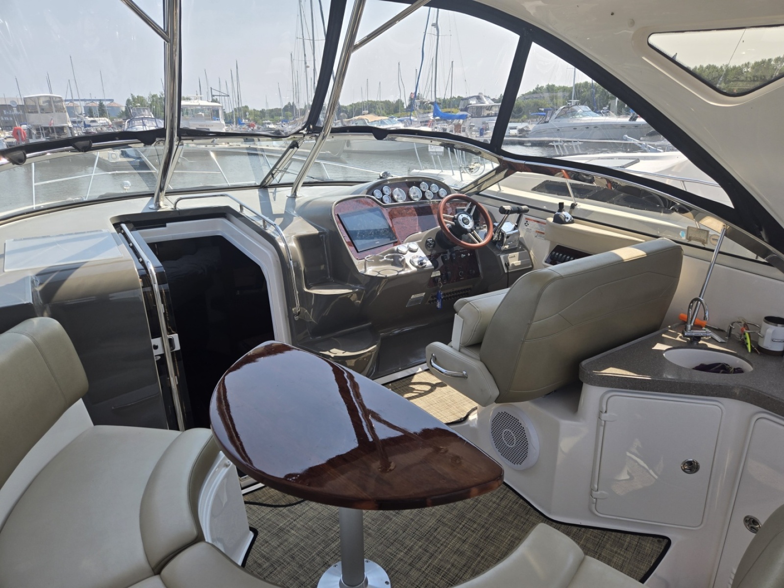 2010 Regal 3760
