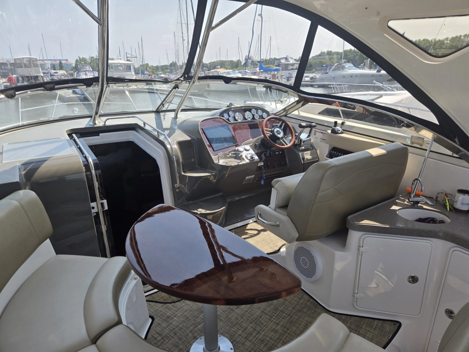 2010 Regal 3760