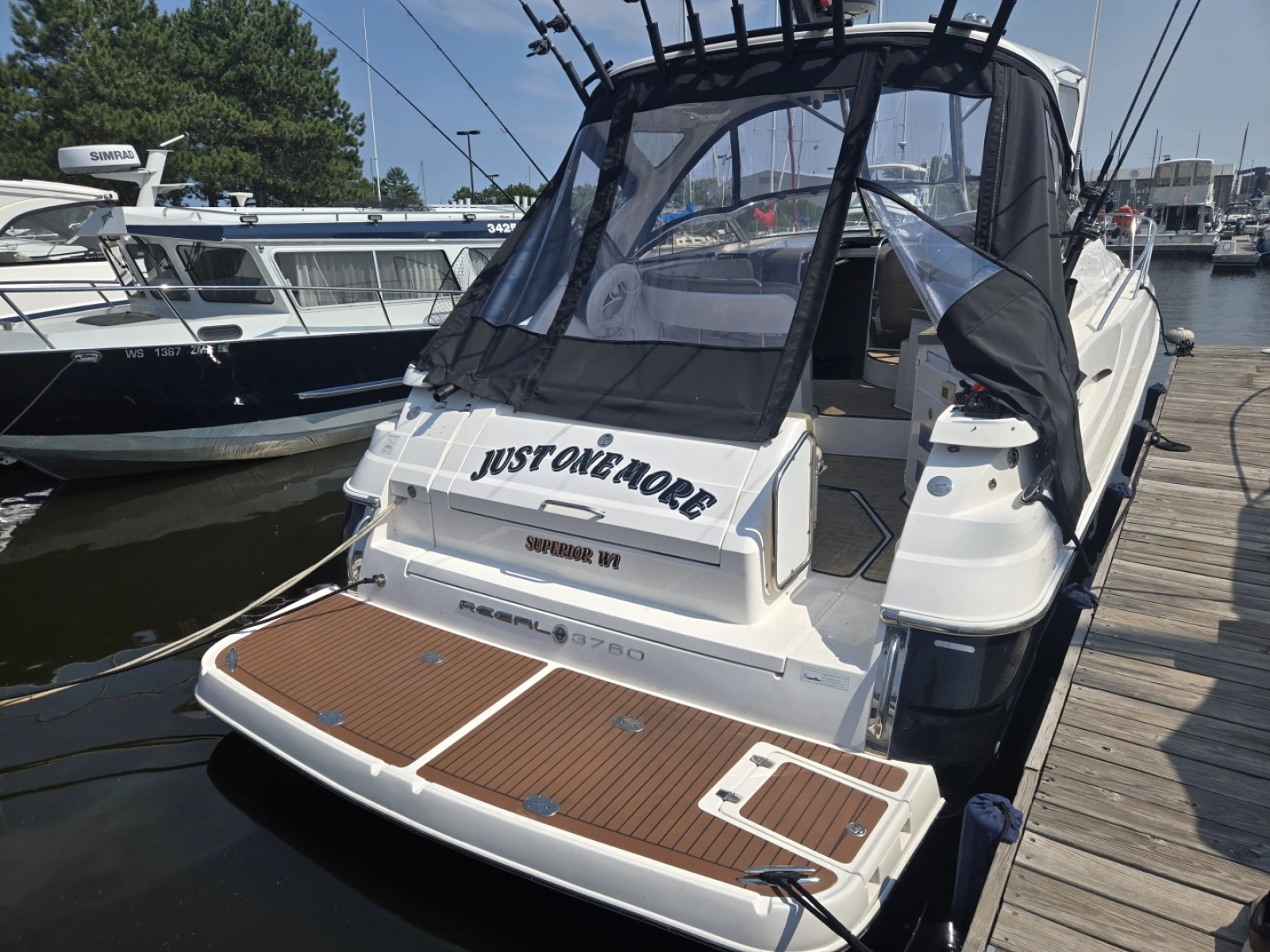 2010 Regal 3760