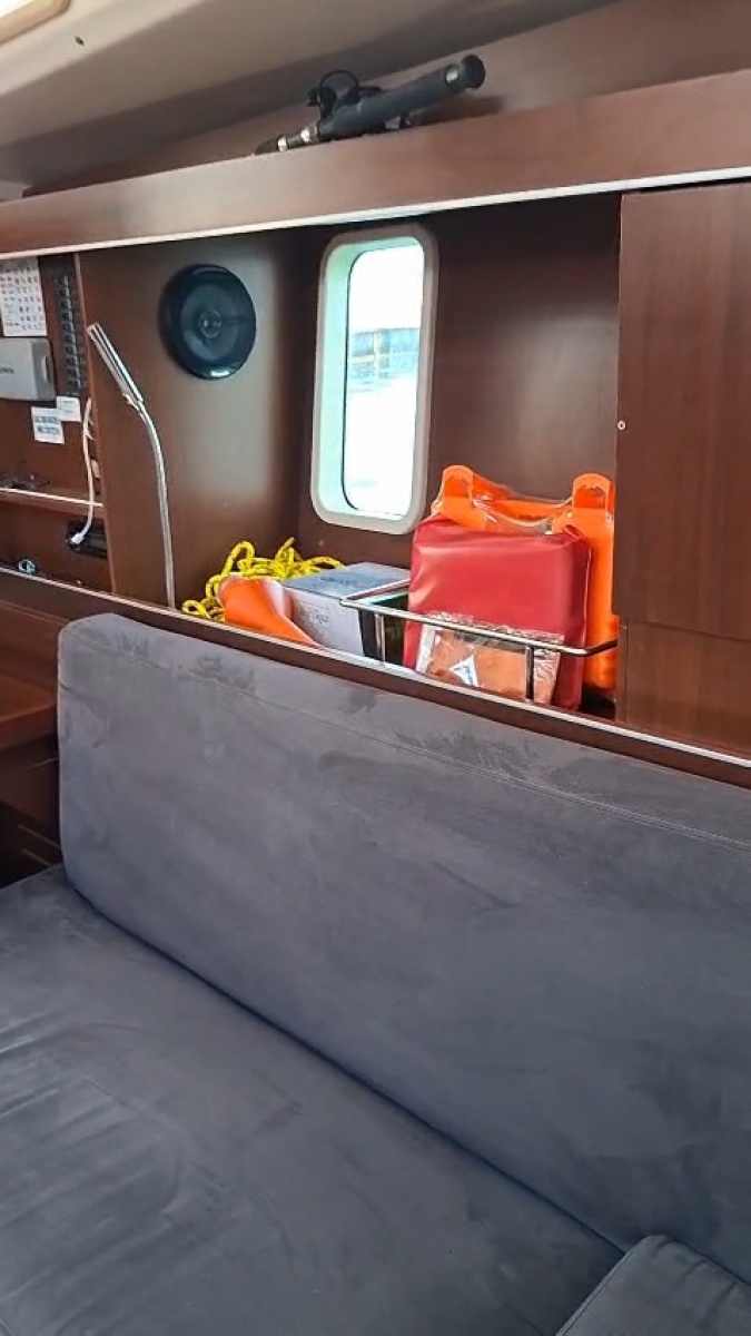 2011 Hanse 445