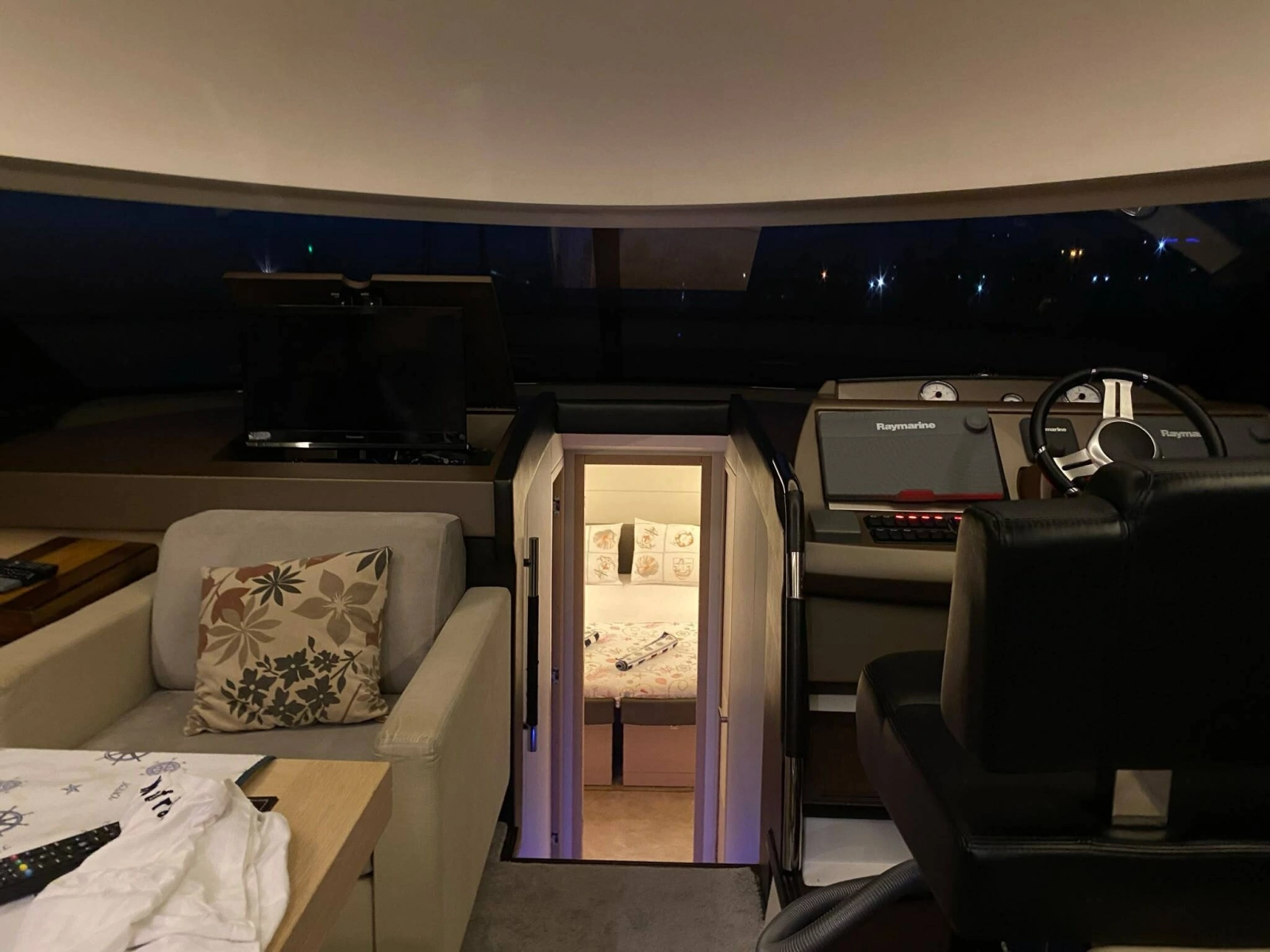 2016 Prestige 