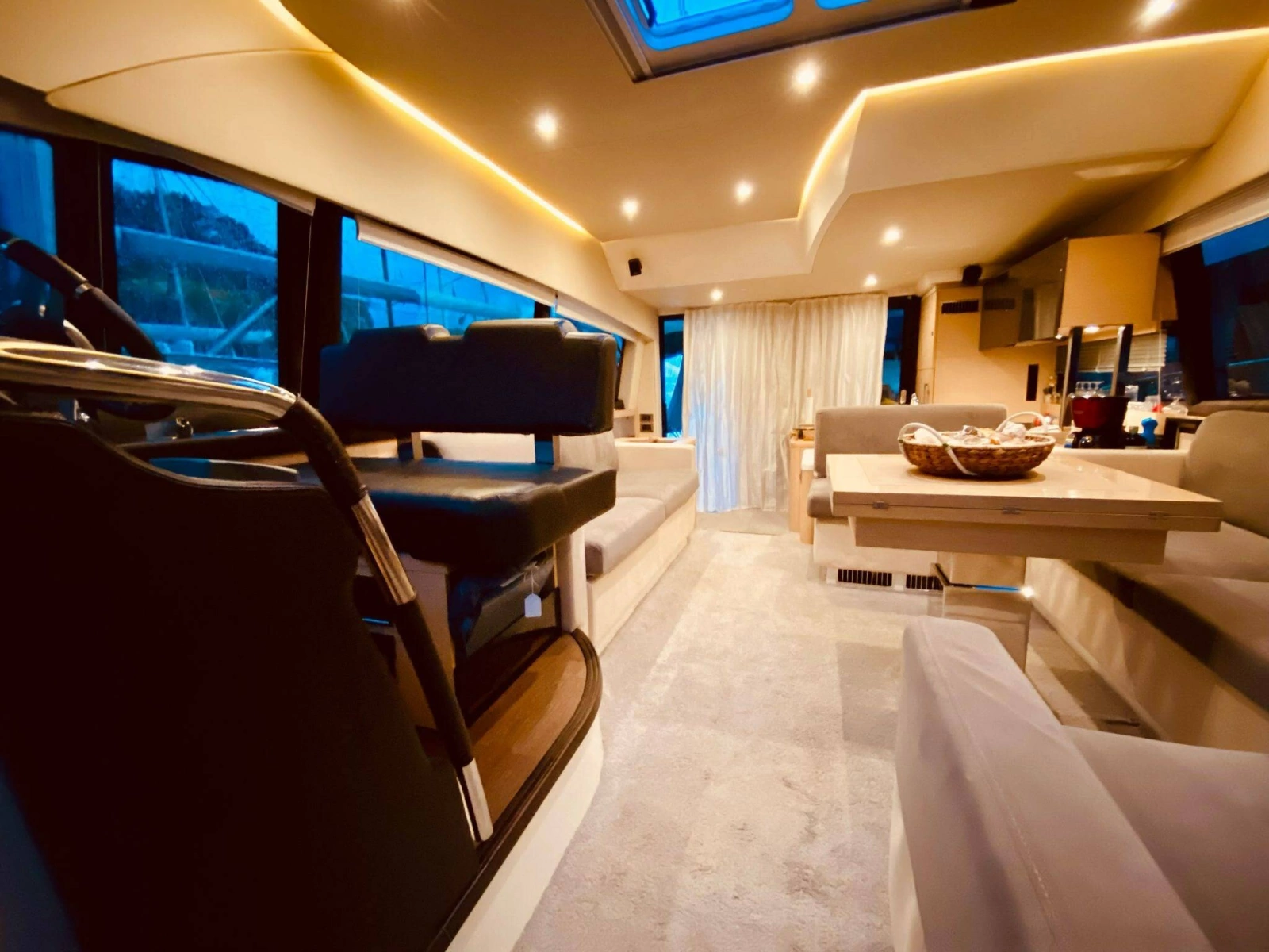 2016 Prestige 