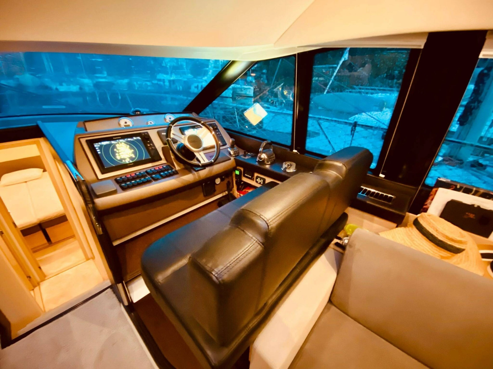 2016 Prestige 