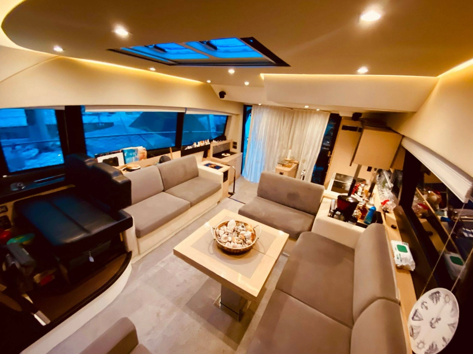 2016 Prestige 