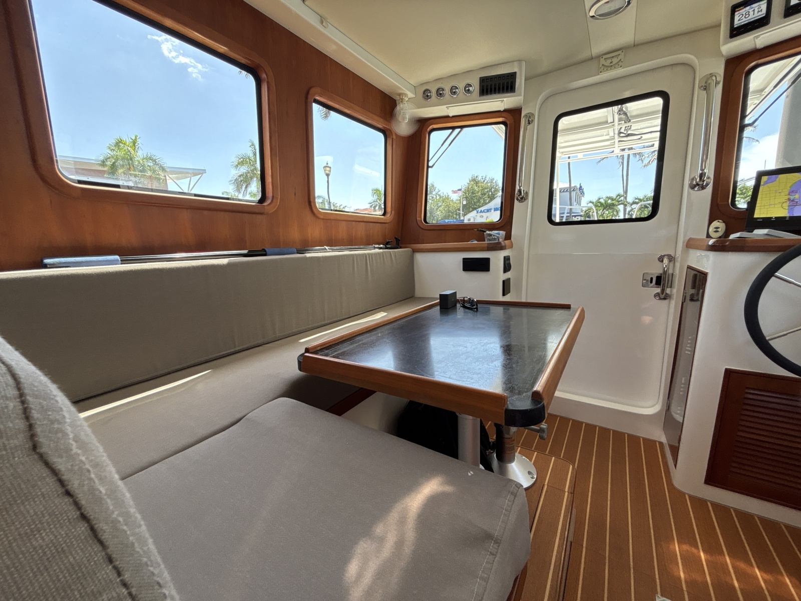 2022 SeaPiper 35 Trawler