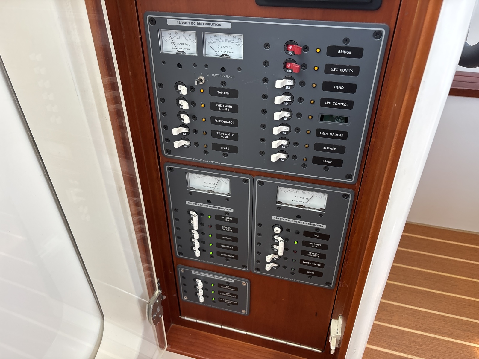 2022 SeaPiper 35 Trawler