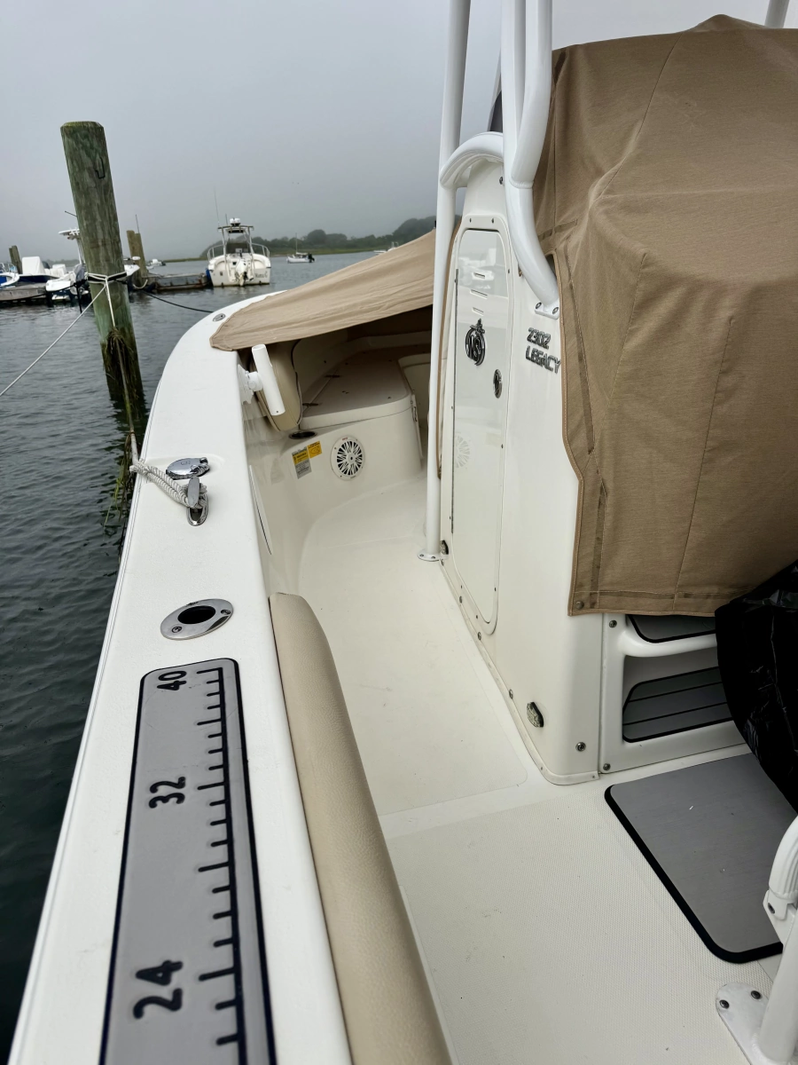2018 NauticStar 2302 Legacy