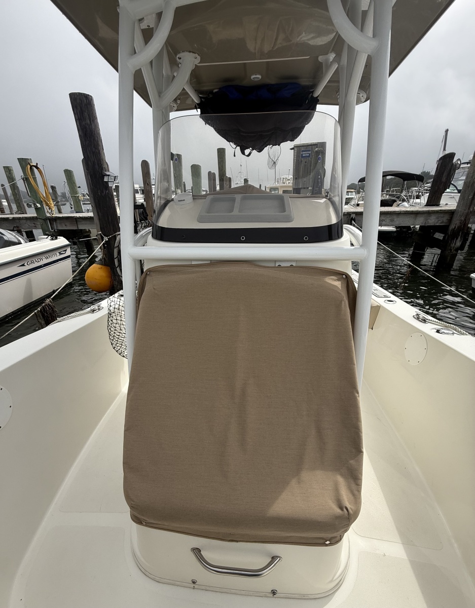 2018 NauticStar 2302 Legacy