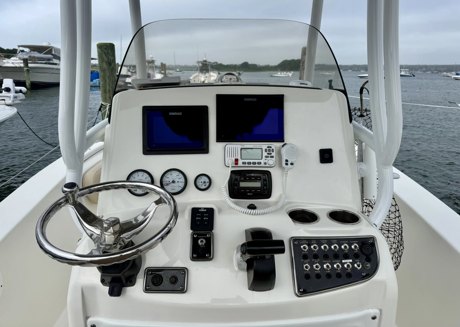2018 NauticStar 2302 Legacy