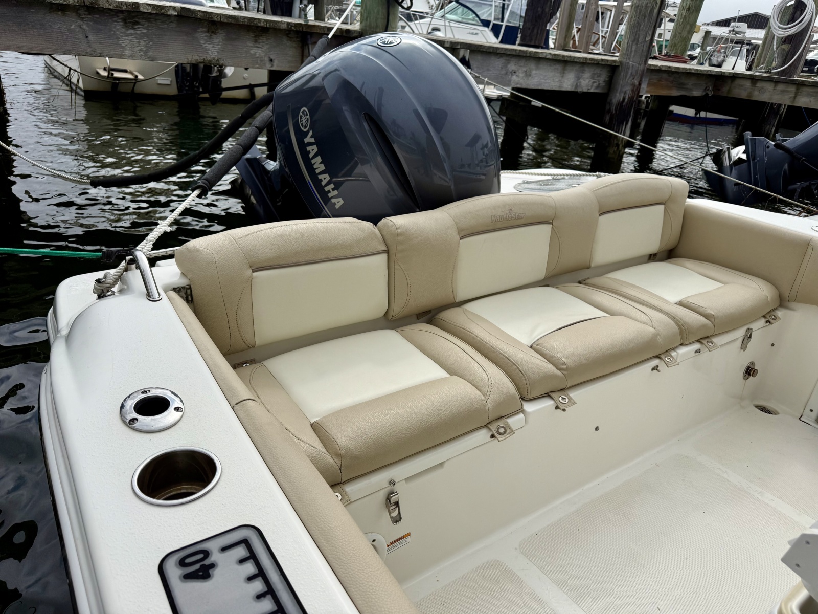 2018 NauticStar 2302 Legacy