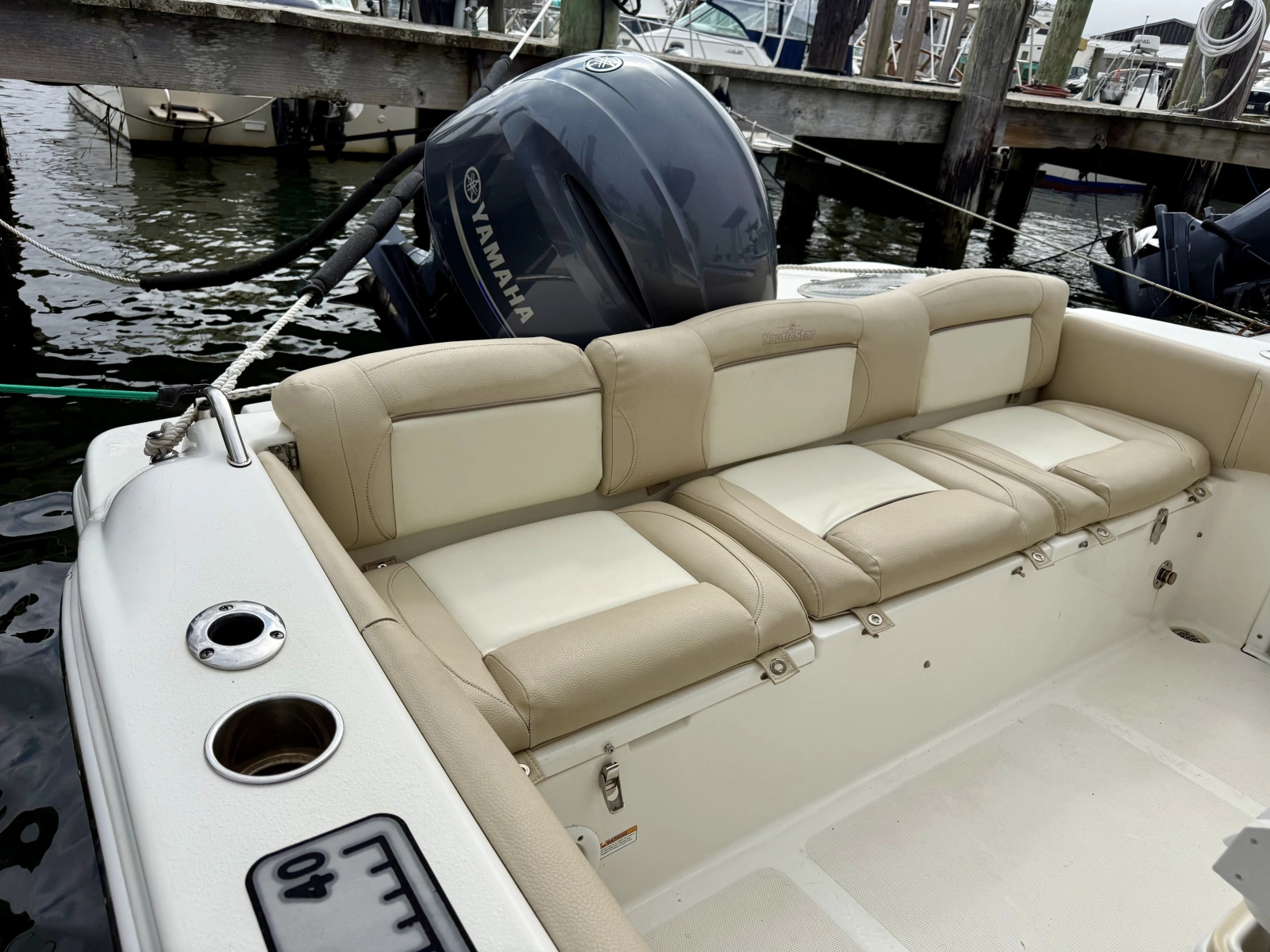 2018 NauticStar 2302 Legacy