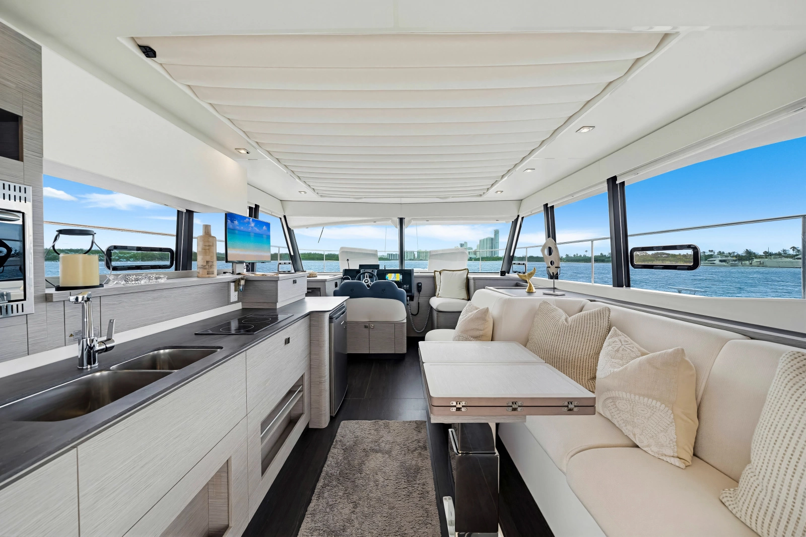 2023 Fountaine Pajot MY4S