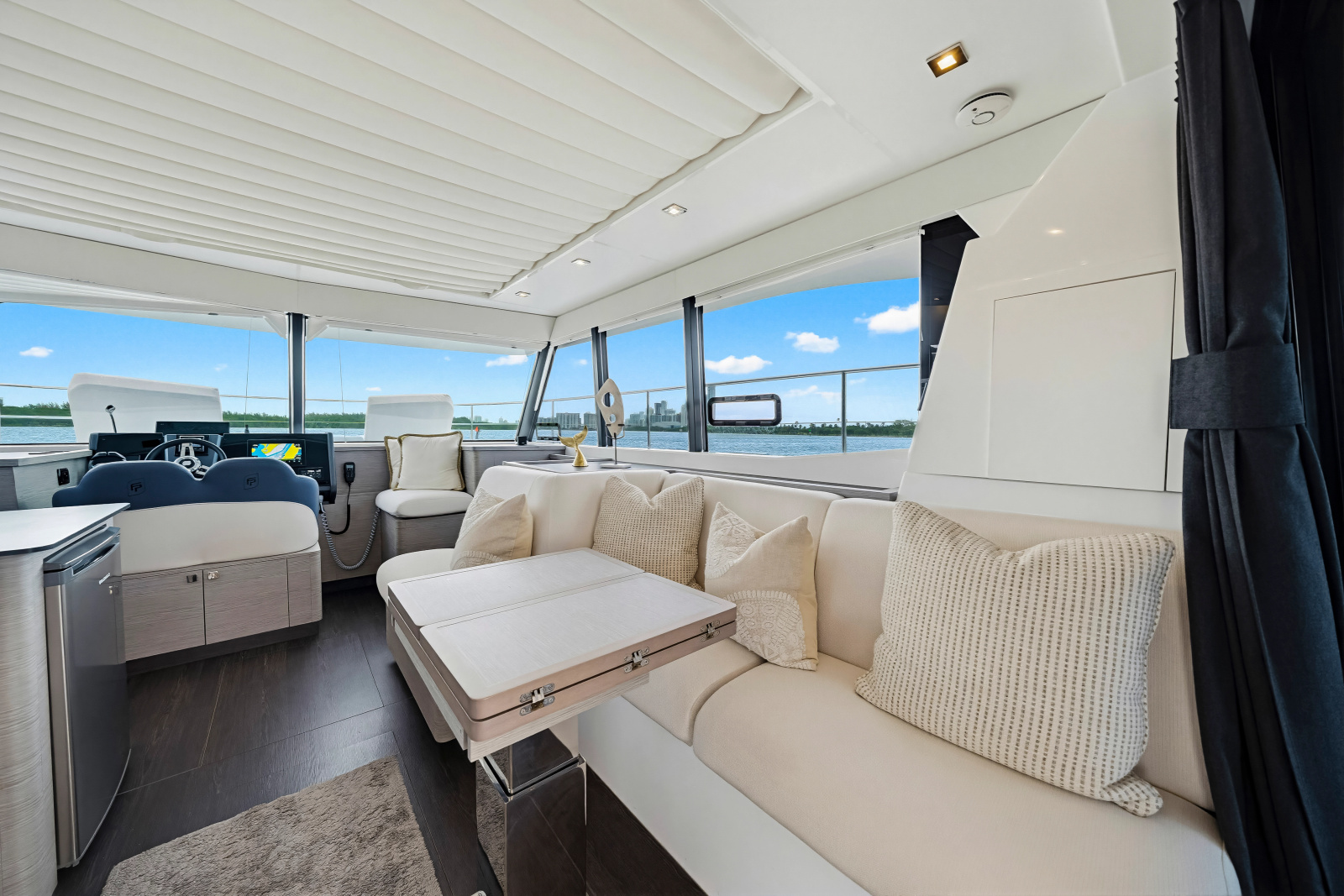 2023 Fountaine Pajot MY4S