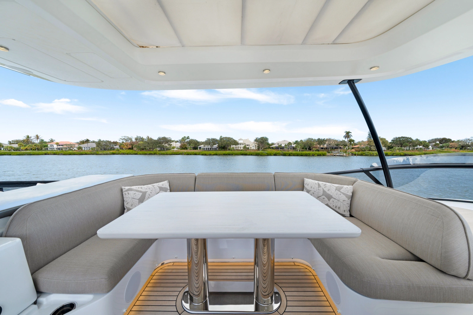 2024 Azimut Magellano 60