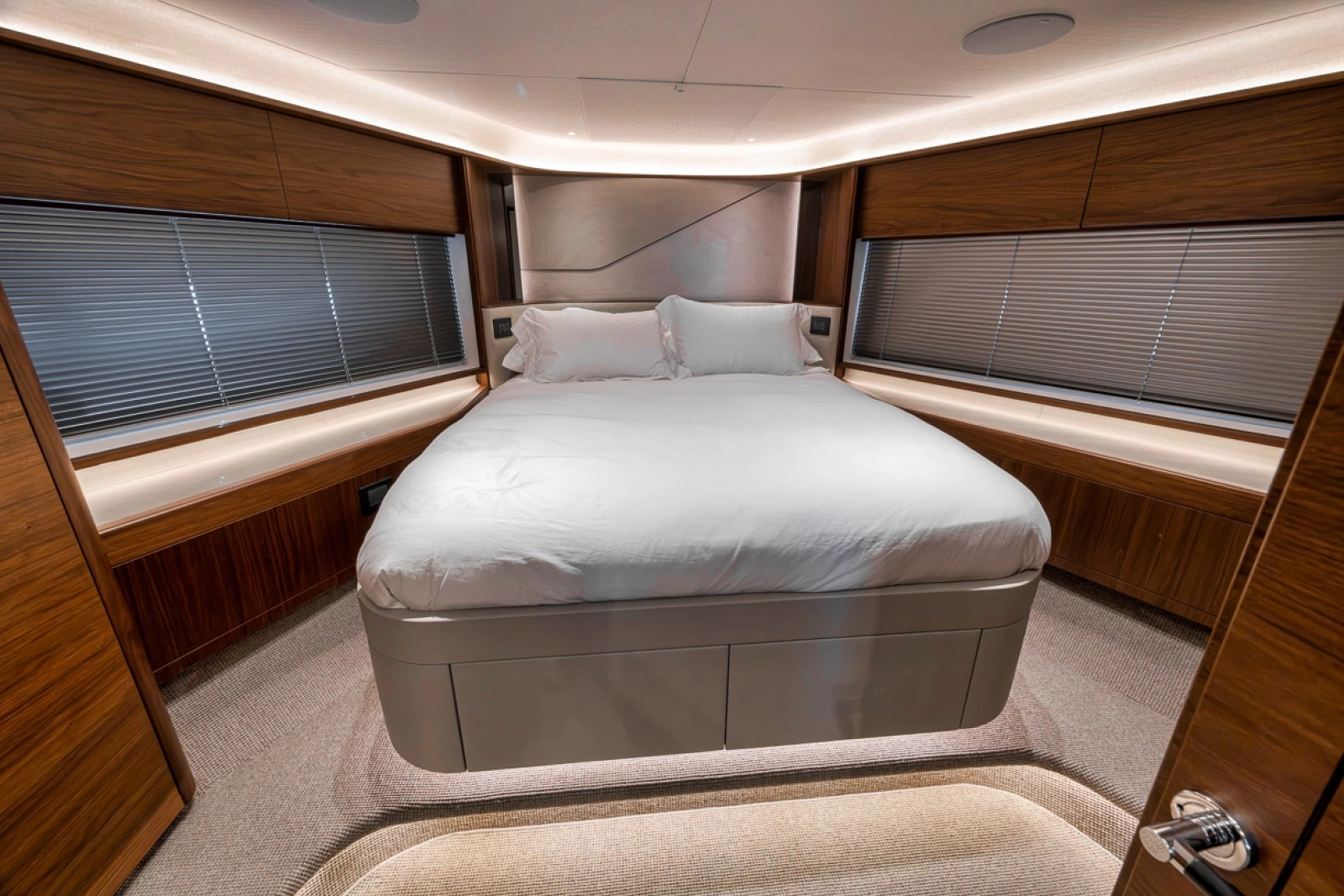 2022 Princess S78