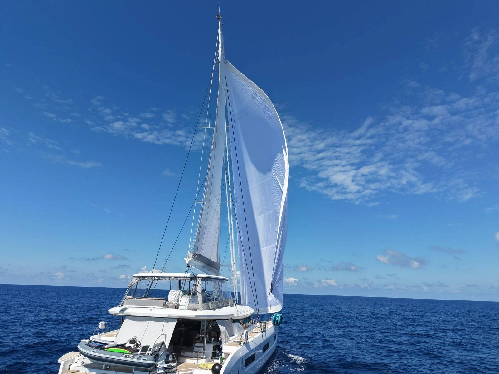 2025 Lagoon 60