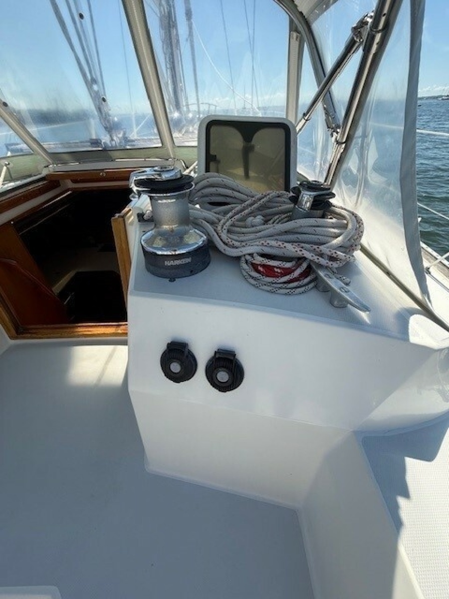 1988 Sabre 42 CN Sloop