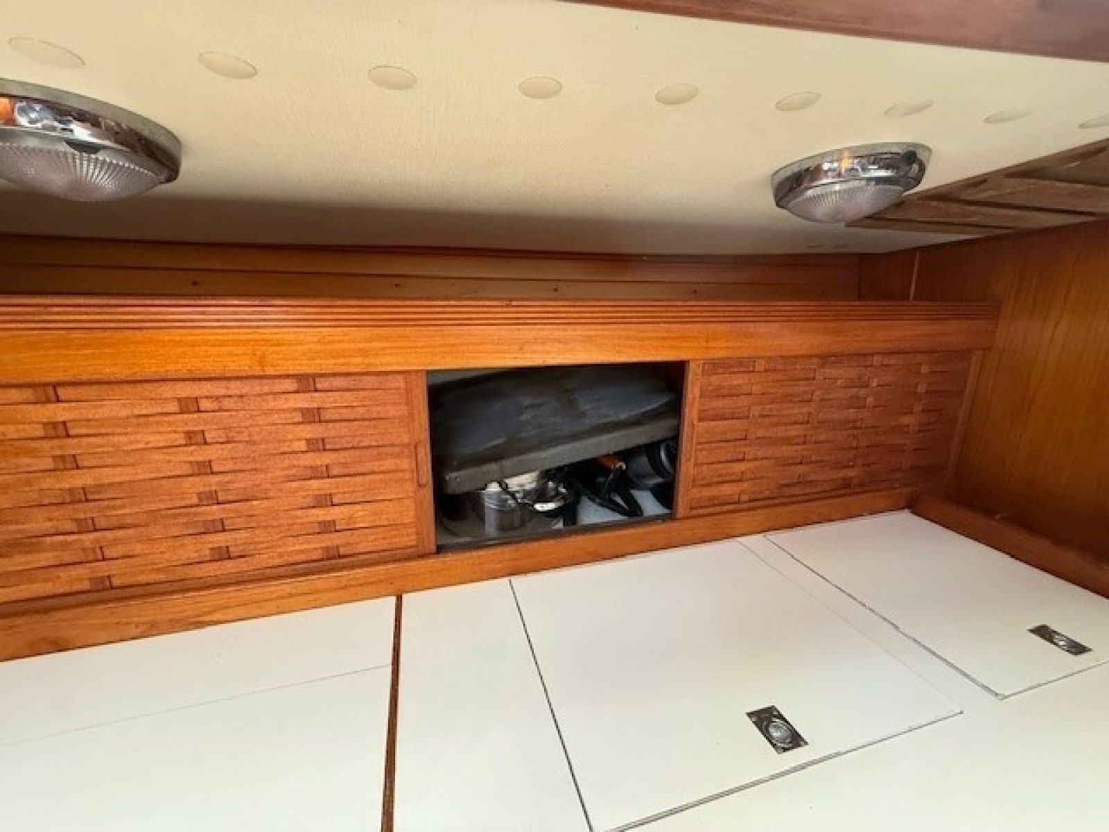 1988 Sabre 42 CN Sloop