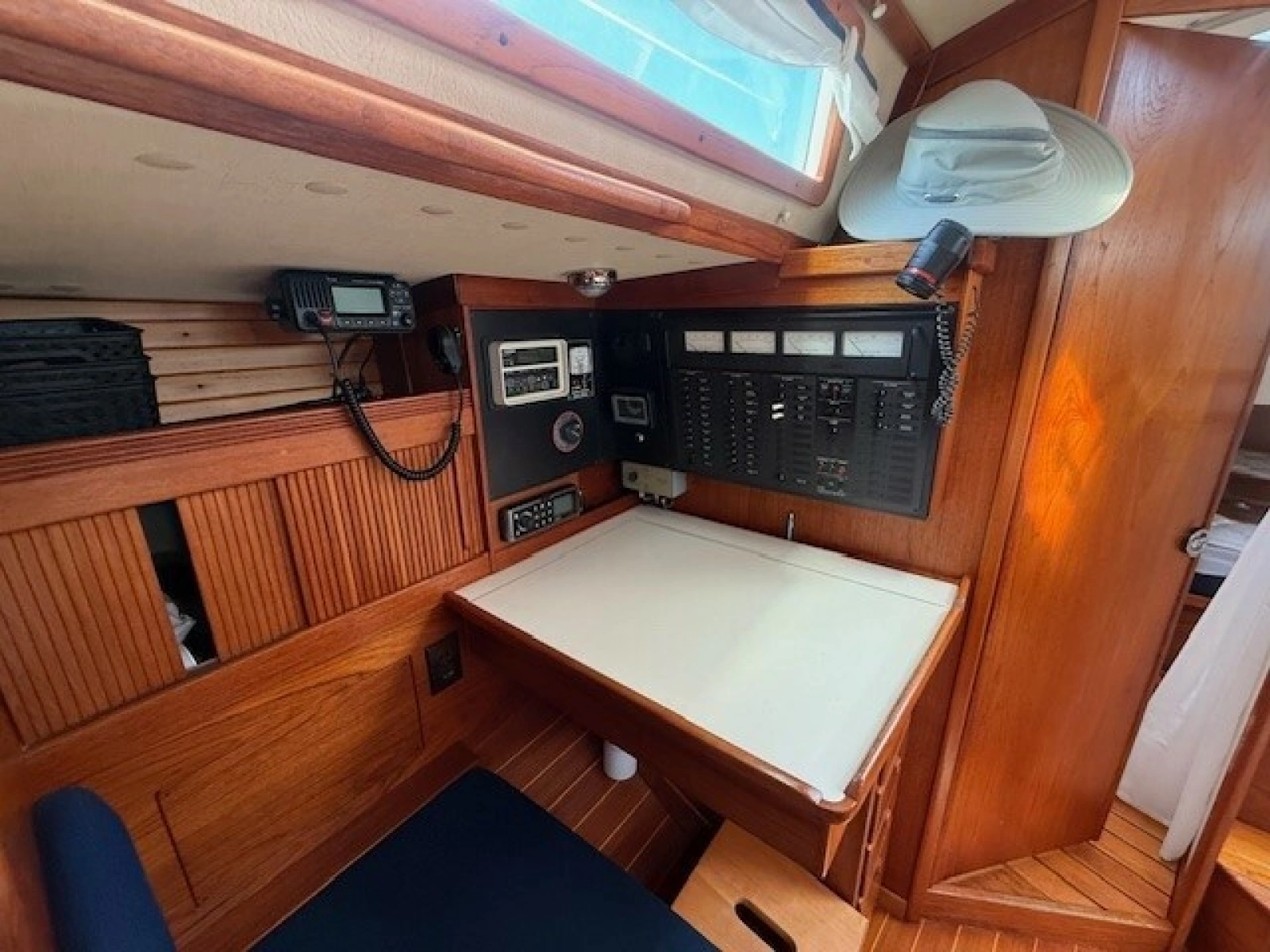 1988 Sabre 42 CN Sloop