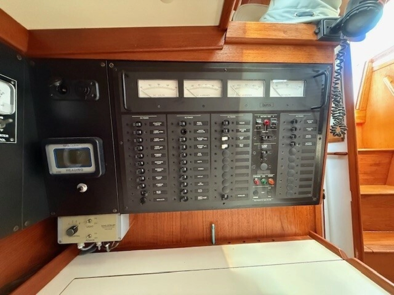 1988 Sabre 42 CN Sloop