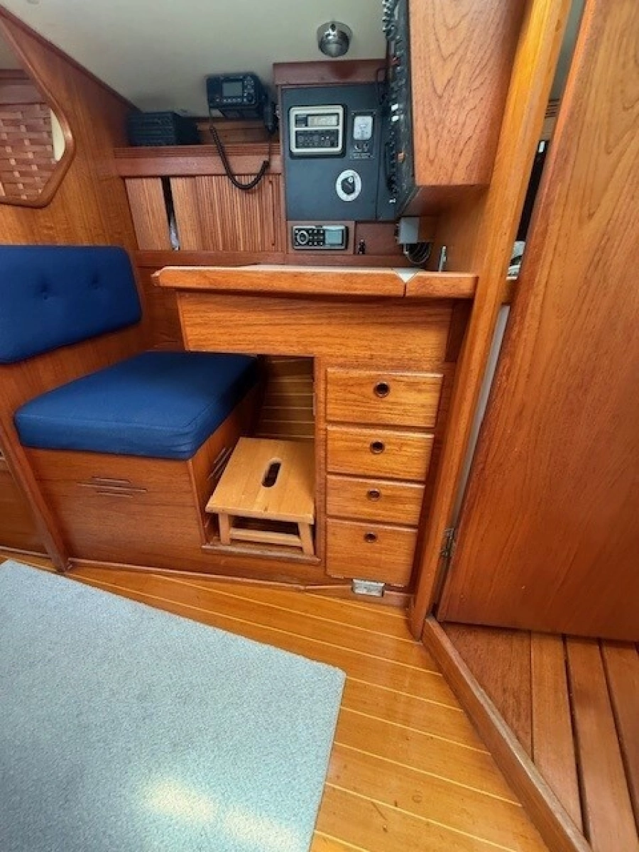 1988 Sabre 42 CN Sloop