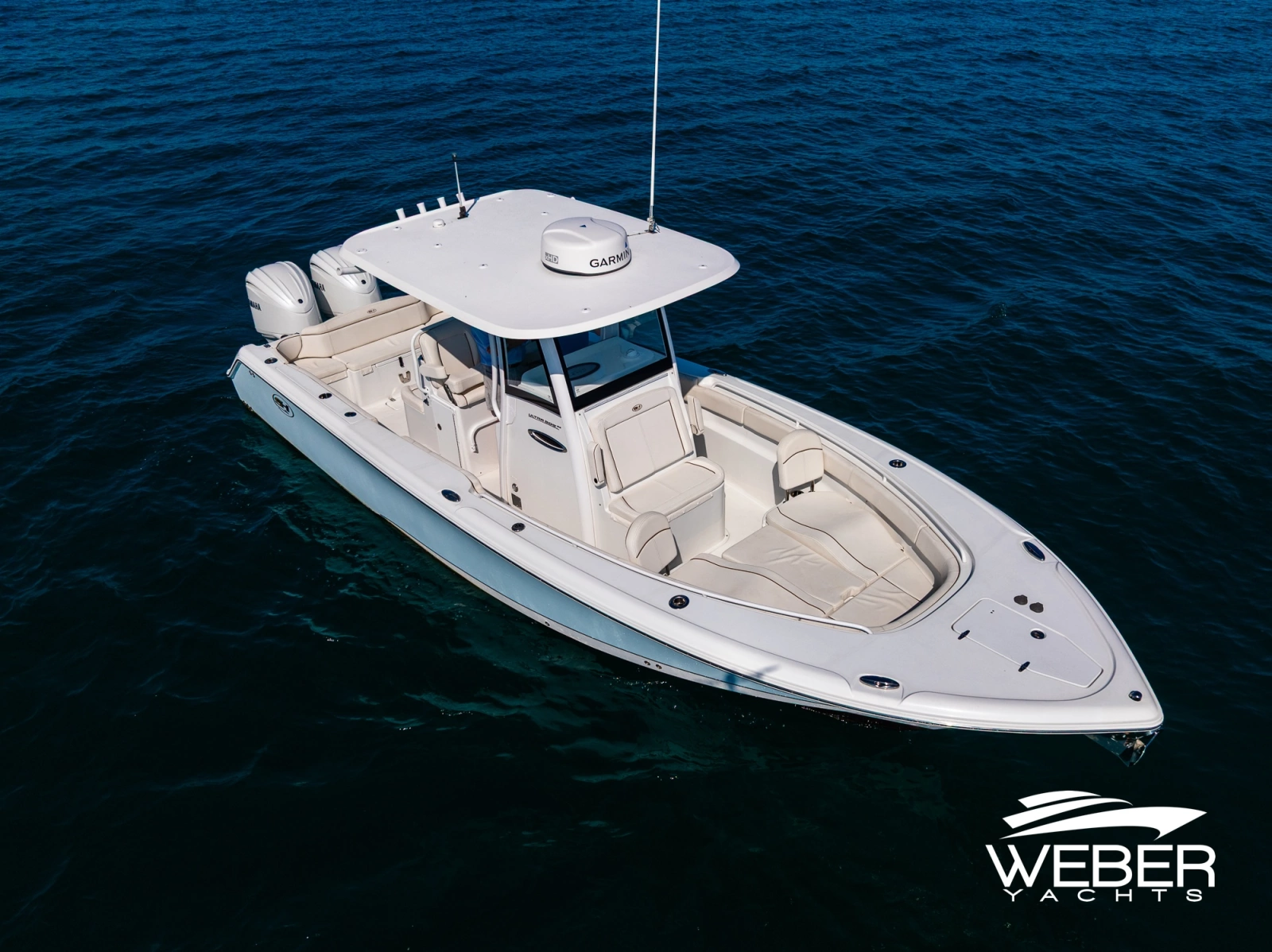 2022 Sea Hunt 305 Ultra SE
